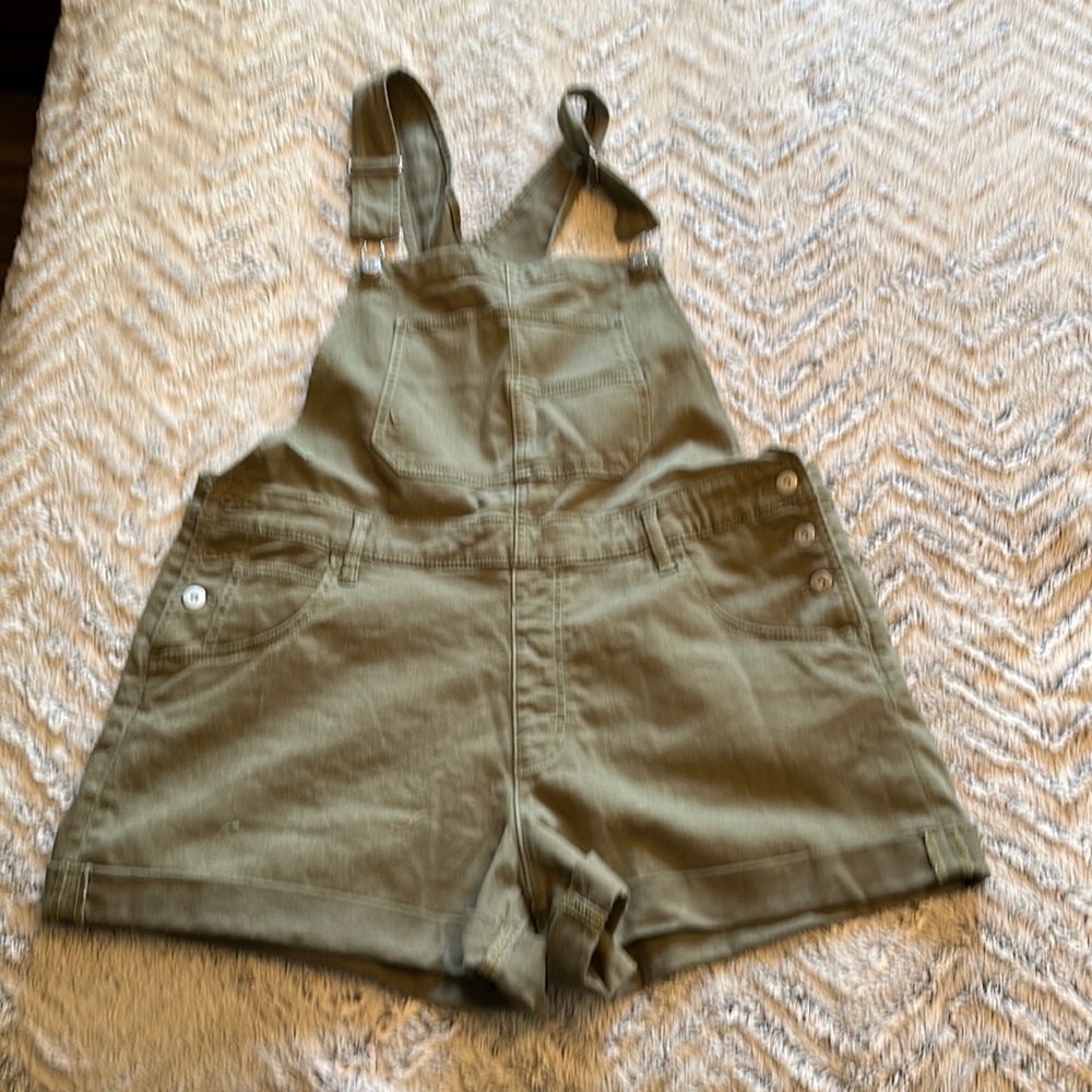 Over all shorts
